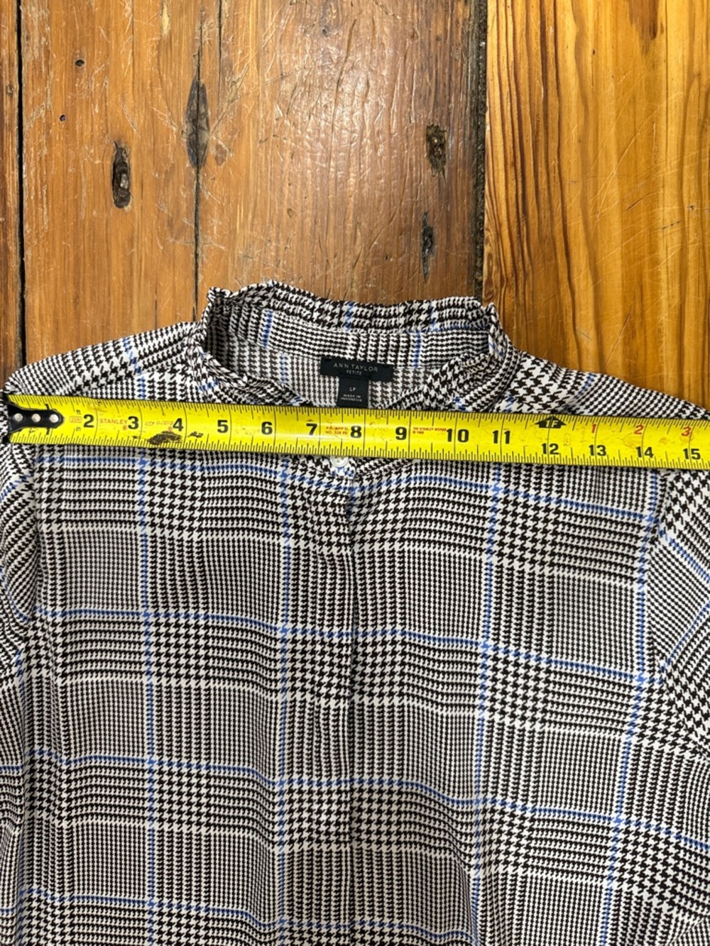 Ann Taylor Brown and White Plaid Button-Down Ruffle Shirt Size Large Petite - Picture 6 of 11